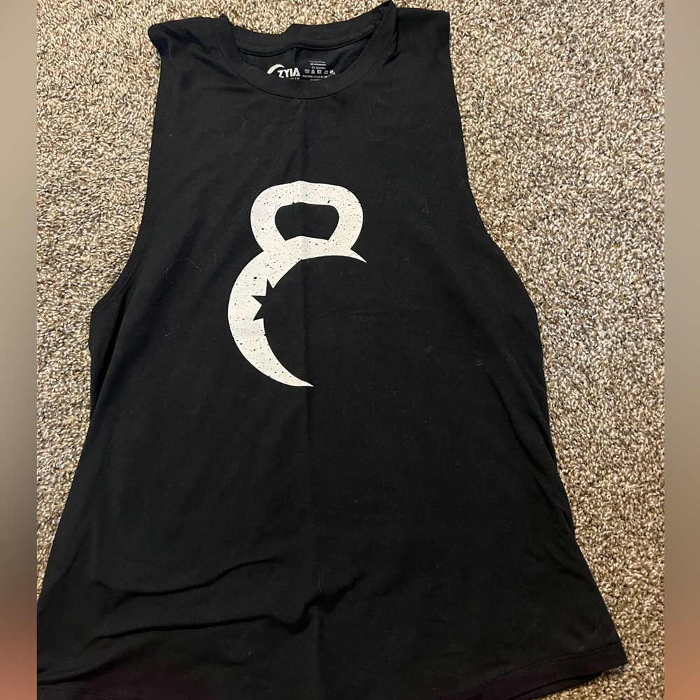 Zyia muscle tank - medium